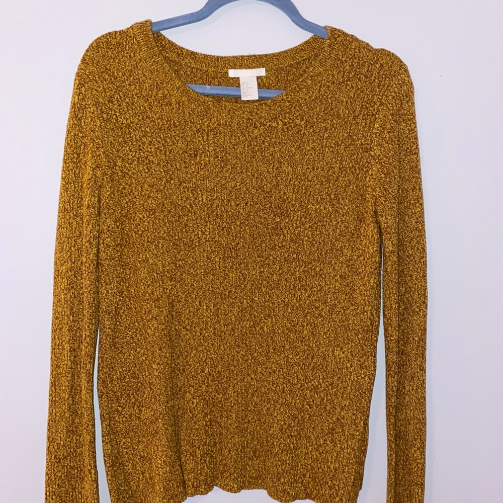 Women’s sweater